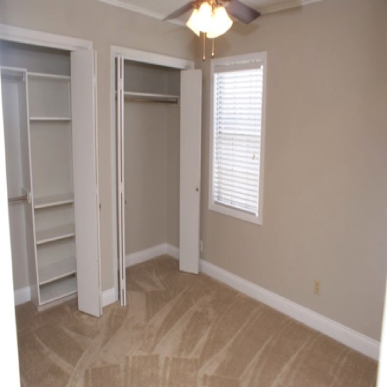 1300 1BR1BADS Bedroom.jpg